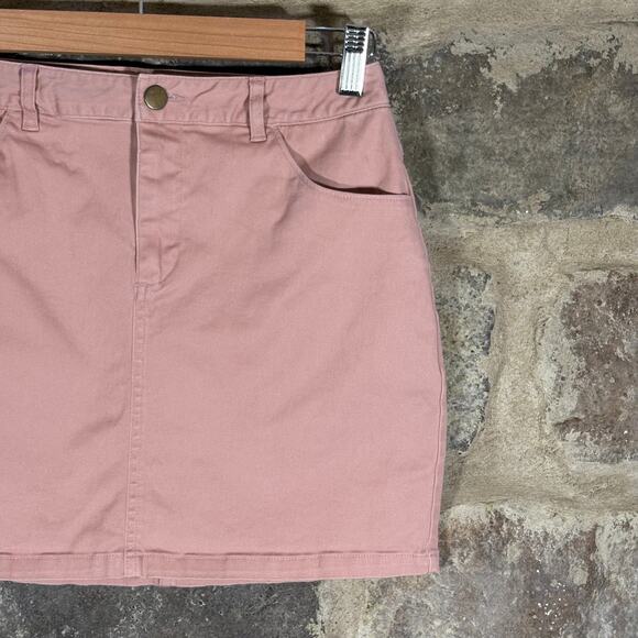 Forever 21 Mini Skirt Woman's Small Pink Stretch Casual Preppy Neutral Festival - Picture 3 of 11